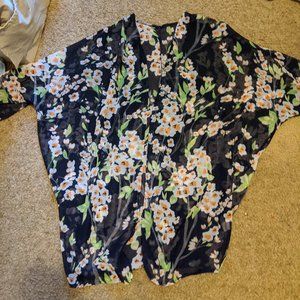 Blue/White Floral Kimono